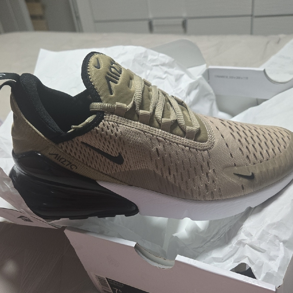 Nike Air Max 270 Tan and Black Sneakers